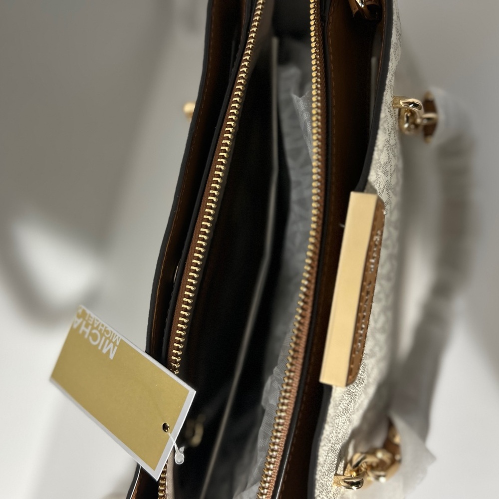 Brand New Michael Kors Rochelle Large Satchel-Vanilla/Acorn- NWT - Picture 6 of 11